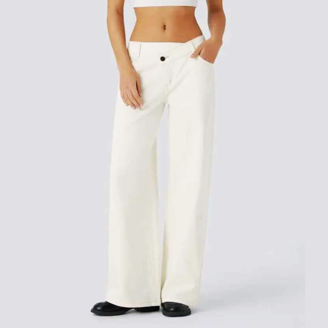 Women’s Asymmetric Low-Rise Baggy Jeans – Wide Leg Washed Denim with Zipper Pocket Detail | Casual Streetwear