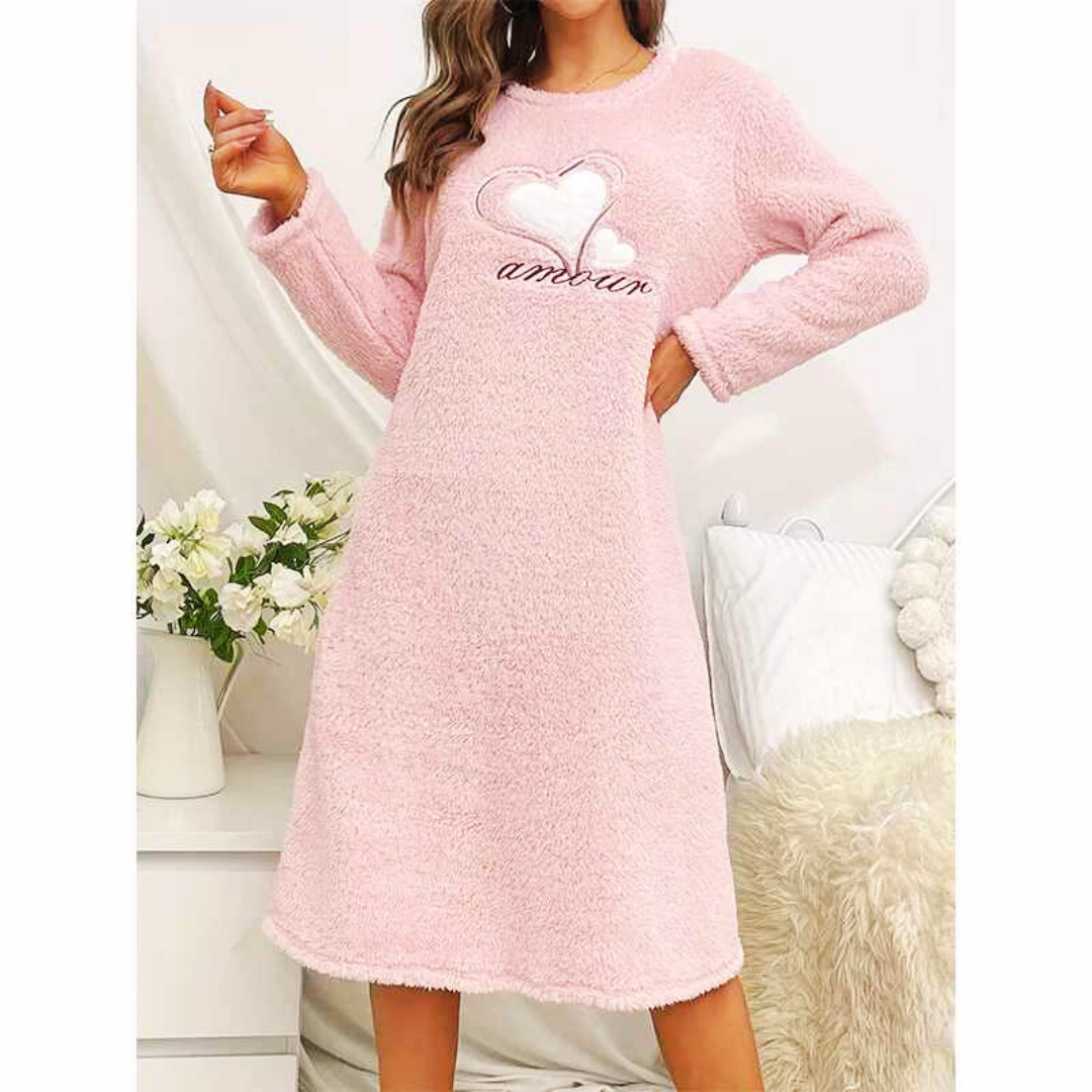 Women’s Flannel Velvet Nightdress – Warm Heart Print Sleepwear | Soft & Cozy Nightgown